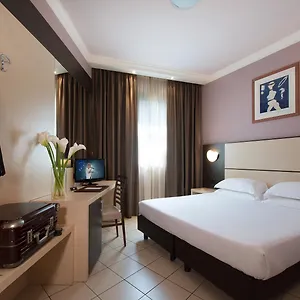 Hotell Cdh ****